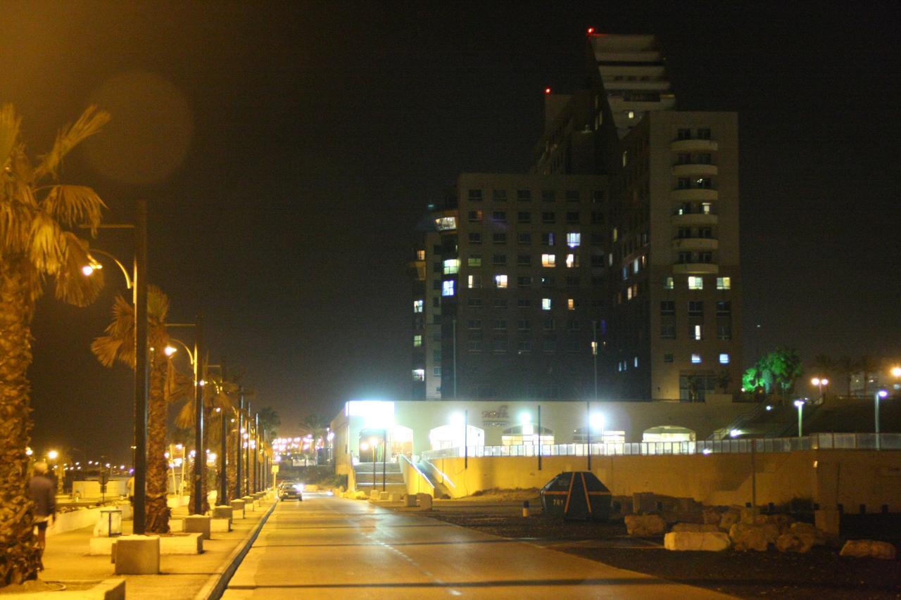 Israel-Haifa Apartments Exteriör bild