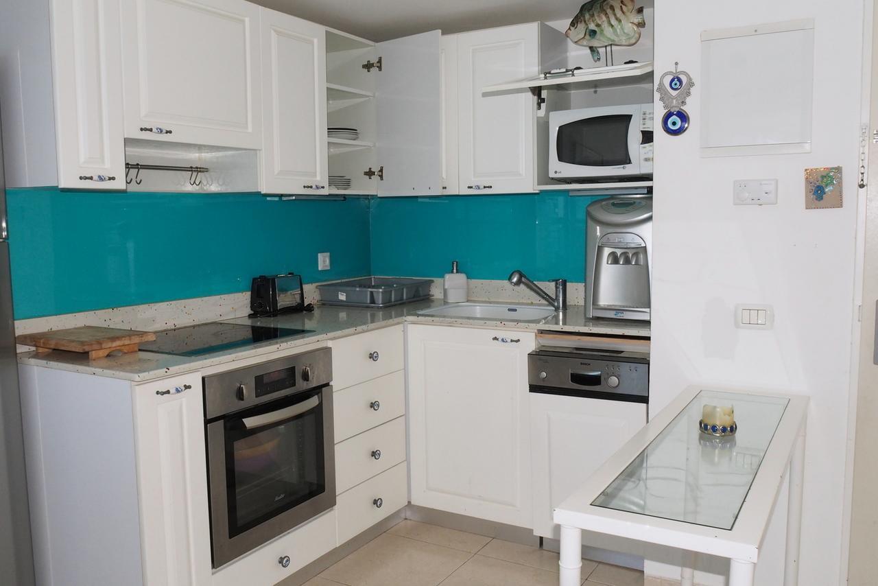 Israel-Haifa Apartments Rum bild