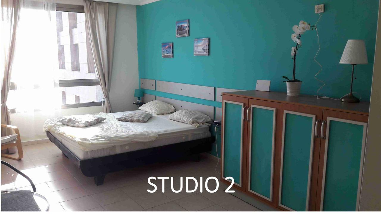 Israel-Haifa Apartments Exteriör bild