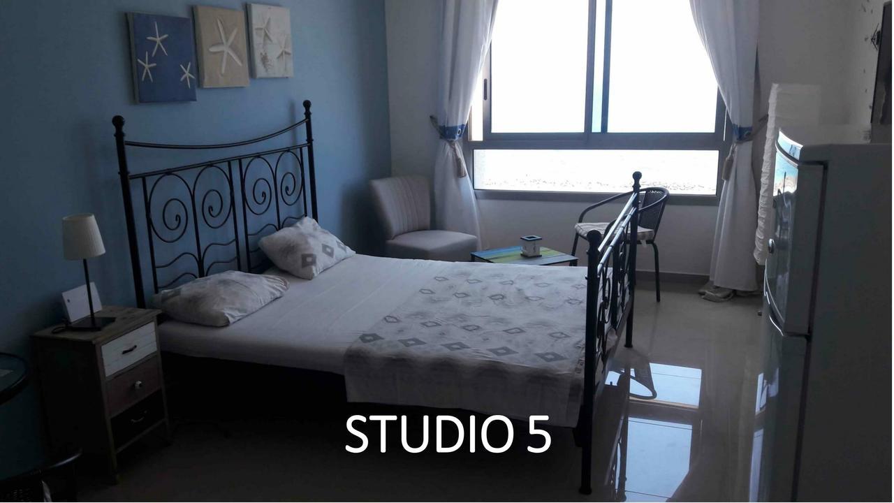 Israel-Haifa Apartments Exteriör bild
